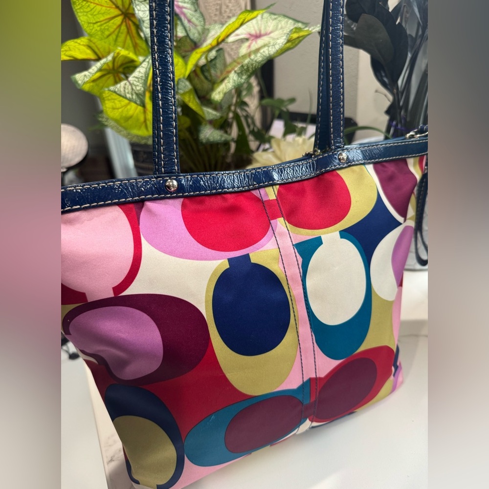 Coach Signature Scarf Print Multicolor Satin Bag Bundle (3) #F15183 - Picture 2 of 12